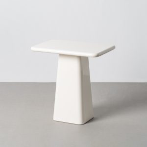 MESA AUXILIAR LACADO CREMA DM SALÓN 60 X 40 X 61 CM